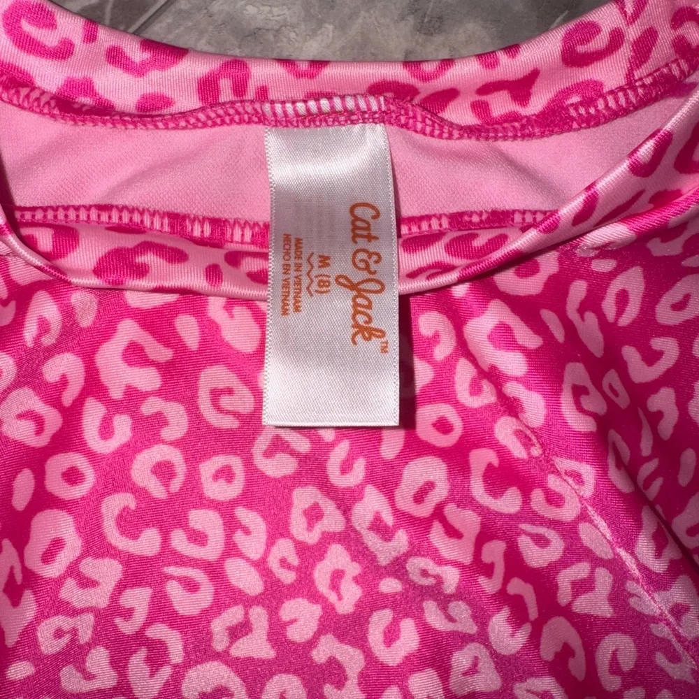 Cat & Jack Girls Pink Leopard Long Sleeve Rash Guard Crop Top Size L 10/12